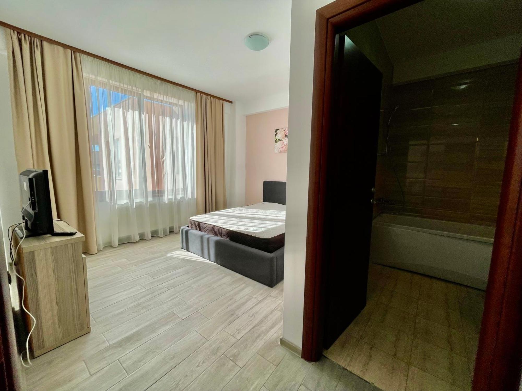 Summerland Mamaia View Exterior photo