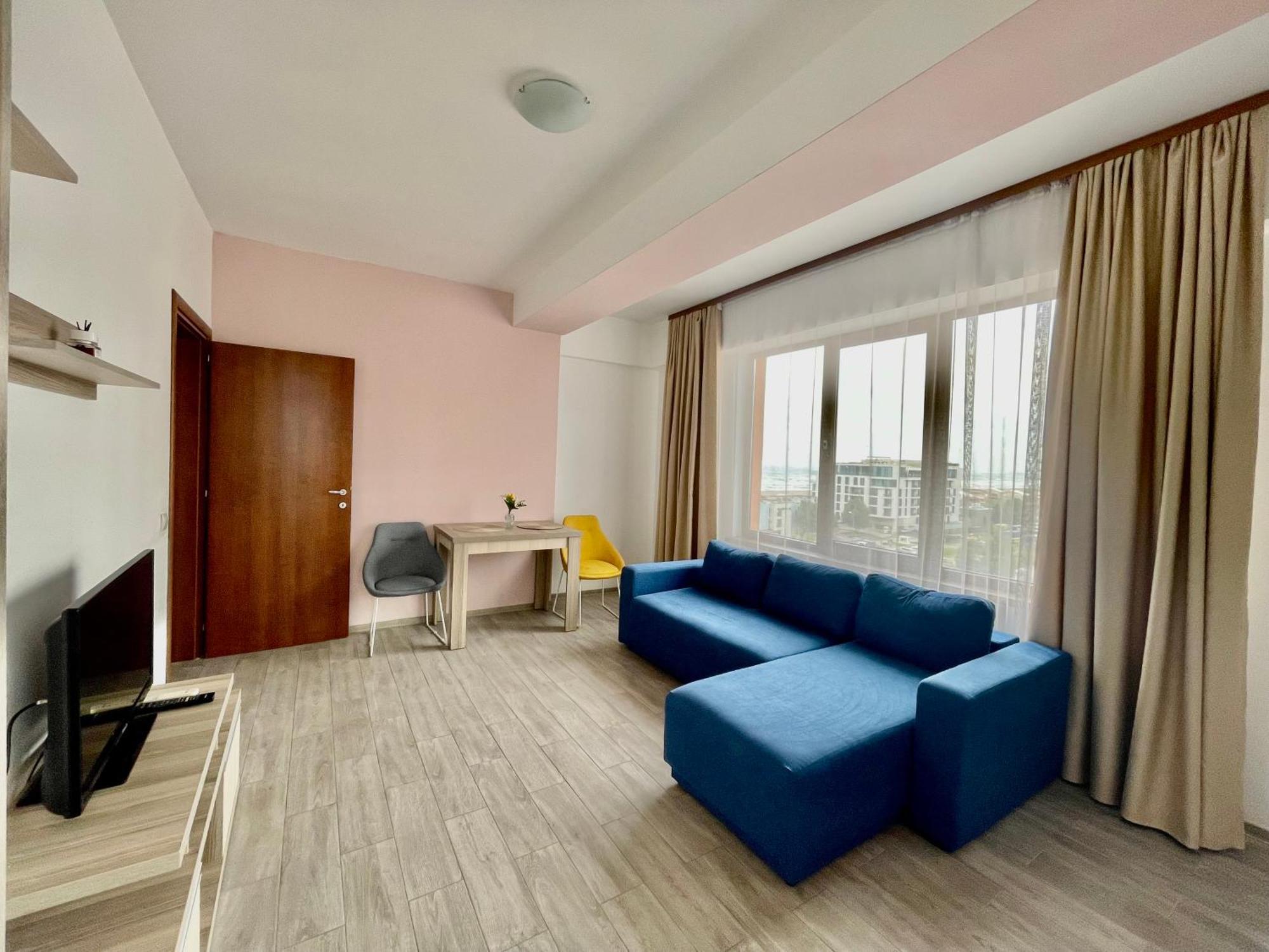 Summerland Mamaia View Exterior photo