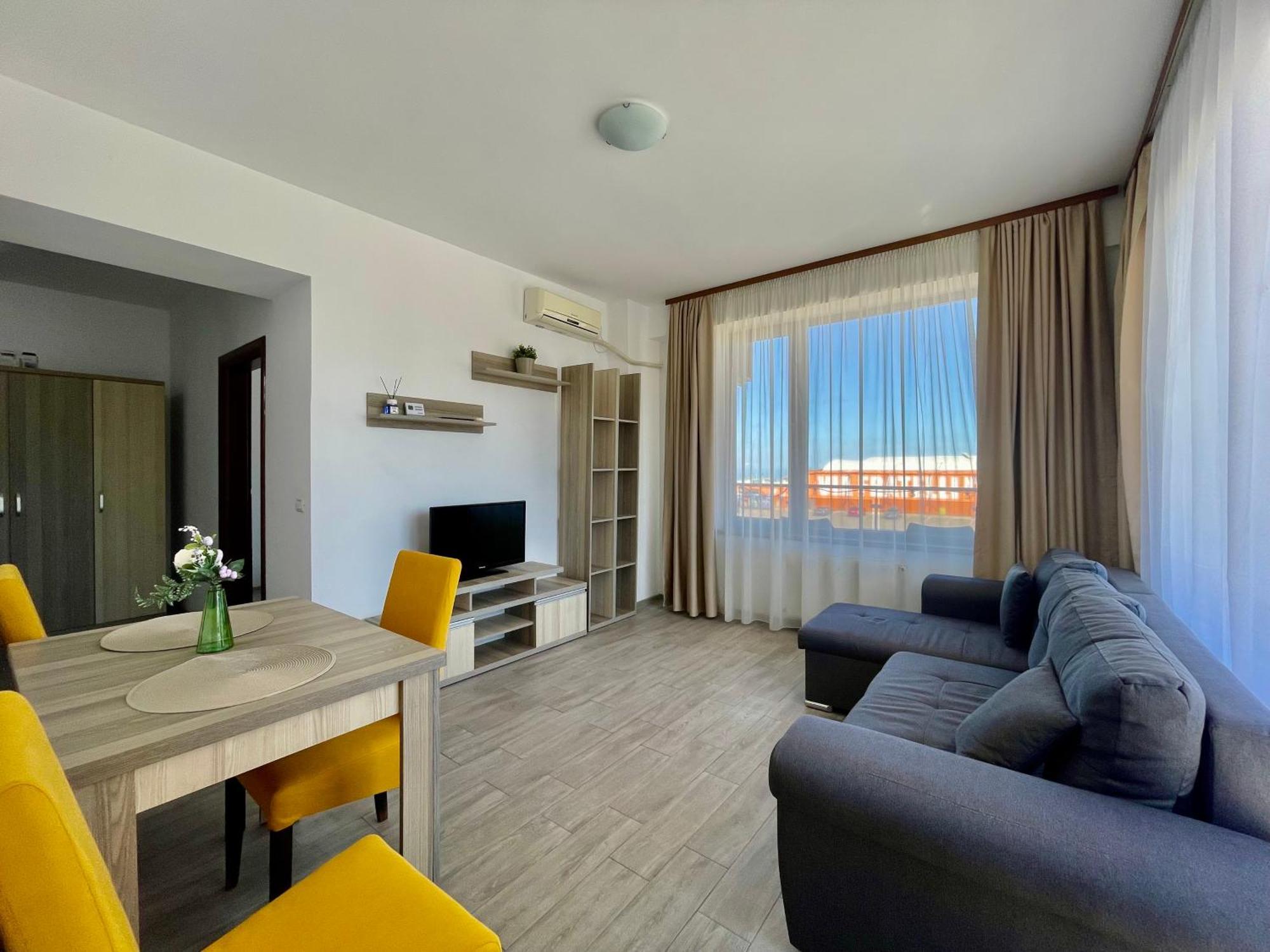 Summerland Mamaia View Exterior photo